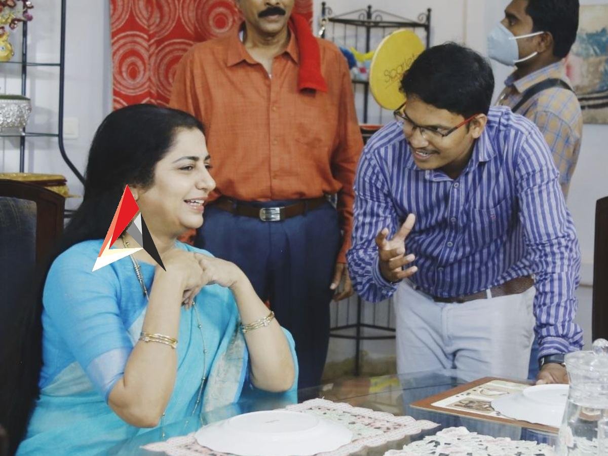 సుహాసిని ‘ఫోకస్’.. విజయ్ శంకర్తో అషూ రెడ్డి
