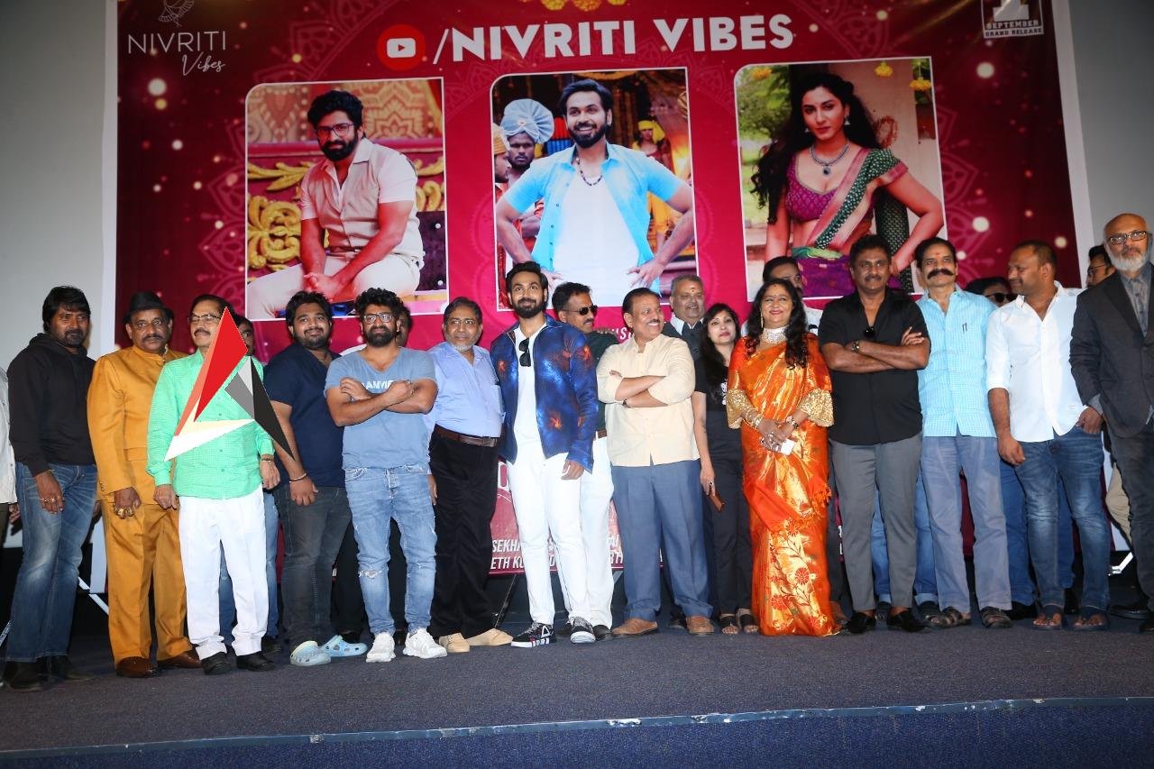 హీరో మానస్, విష్ణు ప్రియల “జరీ జరీ పంచె కట్టు’ సాంగ్ గ్రాండ్ లాంచ్ ..