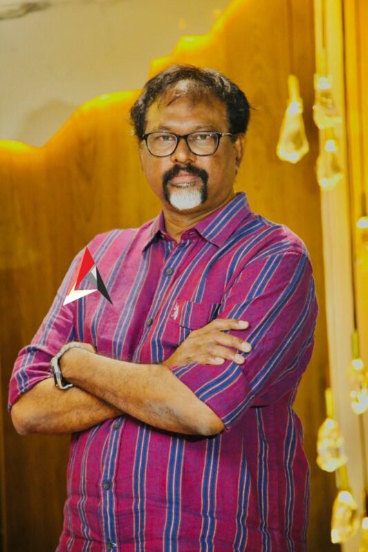 Hello Meera: హలో మీరా.. ఒకే పాత్రతో గంటన్నర వినోదం!! ఇది డైరెక్టర్ శ్రీనివాస్ సాహసం