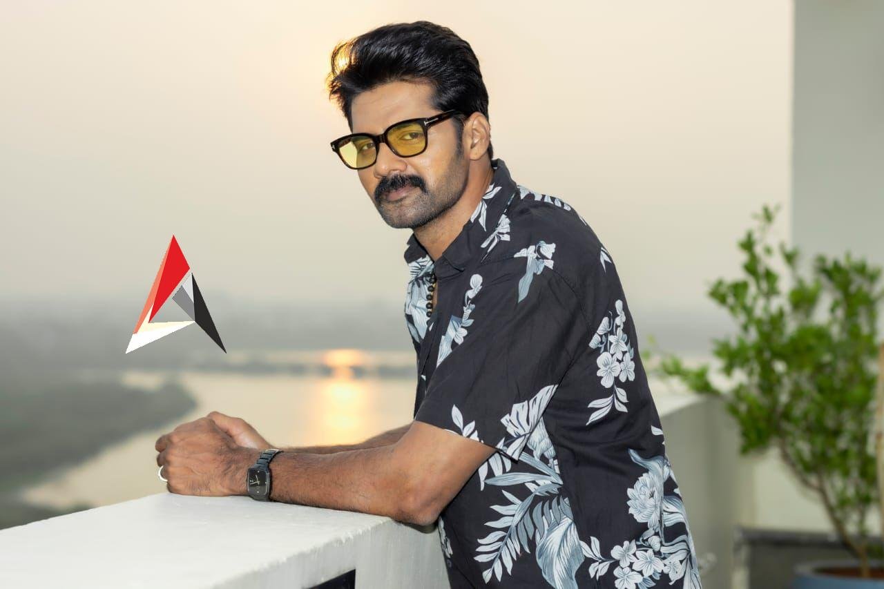 నవీన్ చంద్ర వెబ్ సిరీస్ “ఇన్స్ పెక్టర్ రిషి”