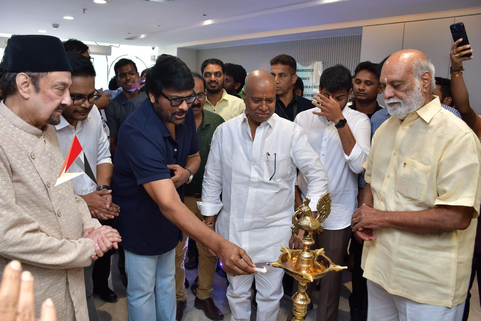 మాదాపూర్లో యోదా డయాగ్నోస్టిక్స్ కొత్త బ్రాంచ్ను ప్రారంభించిన మెగాస్టార్ చిరంజీవి