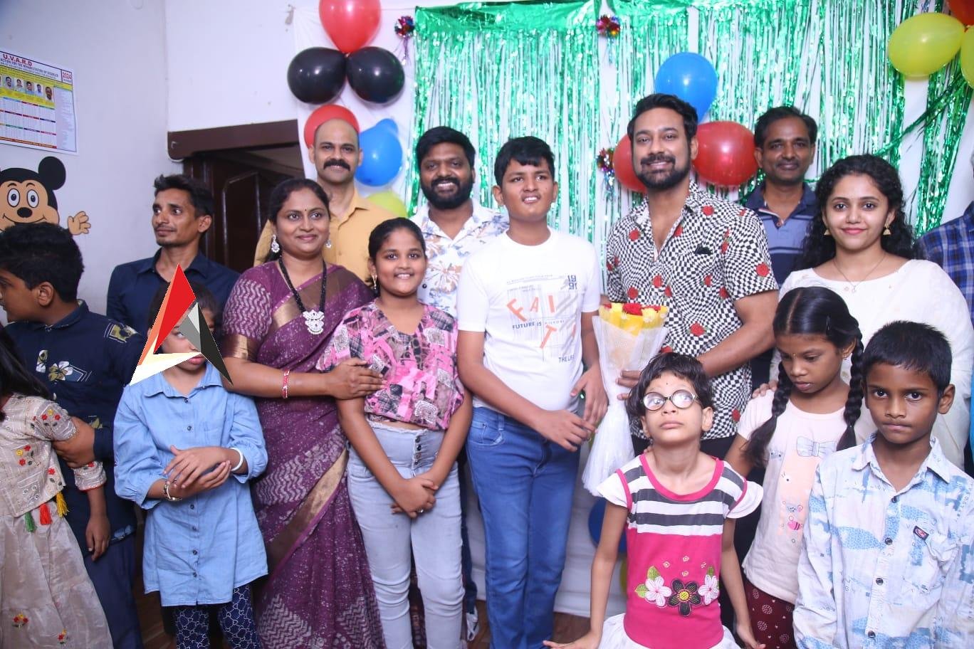 గానామాస్ స్పెషల్ స్కూల్ కిడ్స్ చేతుల మీదుగా వరుణ్ సందేశ్ ‘నింద’ నుంచి ఆలోచింపజేసే ‘సంకెళ్లు’ పాట విడుదల