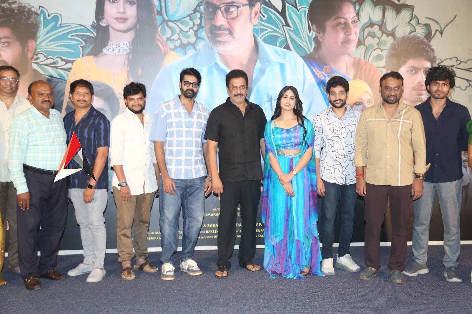 దుర్భాషలు ఆడకండి.. ట్రోలింగ్ చేయకండి.. సారంగదరియా ఈవెంట్లో రాజా రవీంద్ర ఎమోషనల్