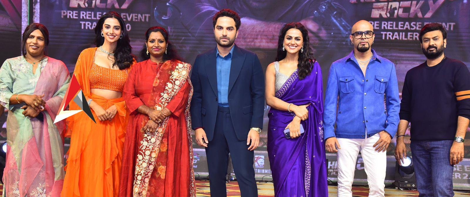 ఐదు నిముషాలు కూడా బోర్ కొట్టదు.. ‘మెకానిక్ రాకీ’ ఈవెంట్ లో మాస్ కా దాస్ విశ్వక్ సేన్