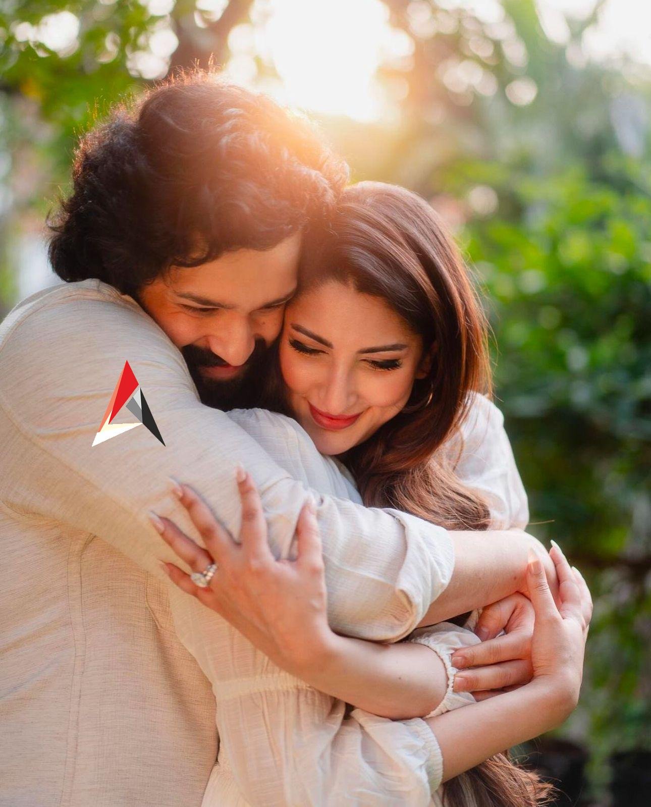 అఖిల్ అక్కినేని, జైనాబ్ రావ్డ్జీల నిశ్చితార్థం