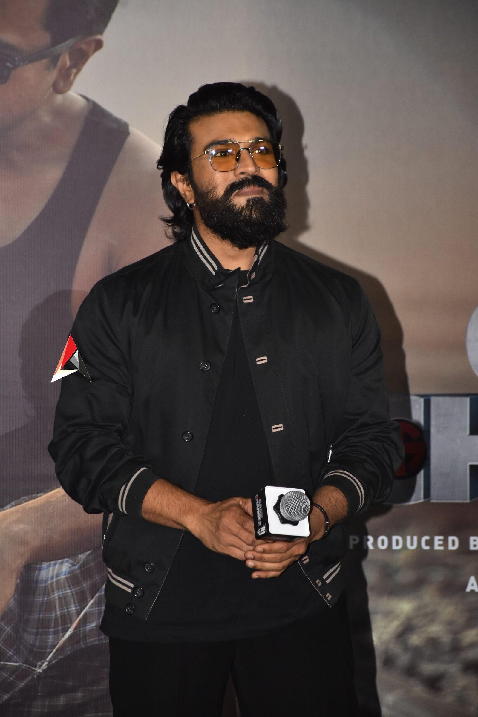 శంకర్ గారితో పని చేయడాన్ని ఎంతో ఎంజాయ్ చేశాను.. ముంబై ఈవెంట్లో రామ్ చరణ్