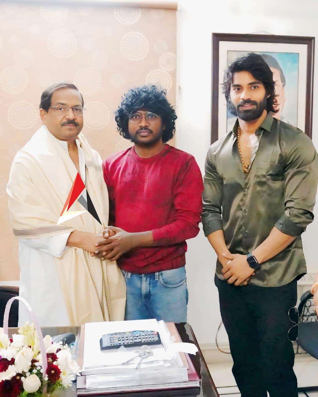 బి.గోపాల్ చేతుల మీదుగా ‘మ్యానిప్యూలేటర్’ ఫస్ట్ లుక్ పోస్టర్