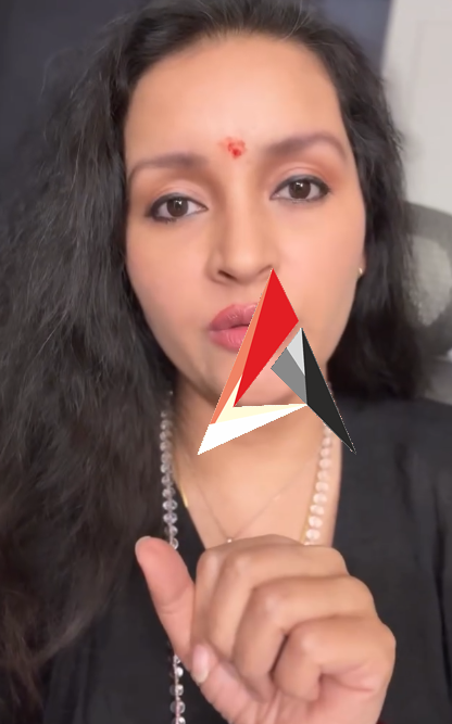 ల** అని తిడుతున్నారు.. నైట్ రేట్ ఎంత అని అడుగుతున్నారు.. రేణూ దేశాయ్ వార్నింగ్